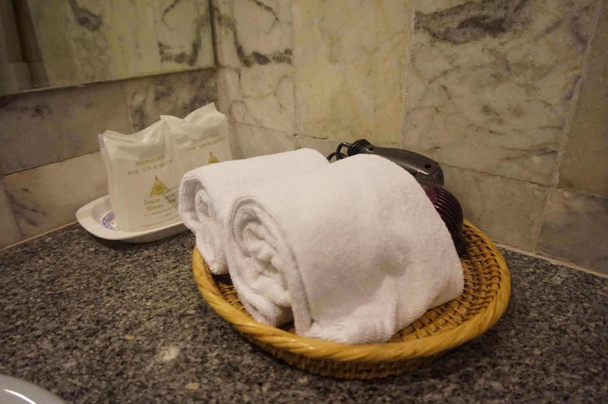 Rimpao Hotel Kalasin Εξωτερικό φωτογραφία