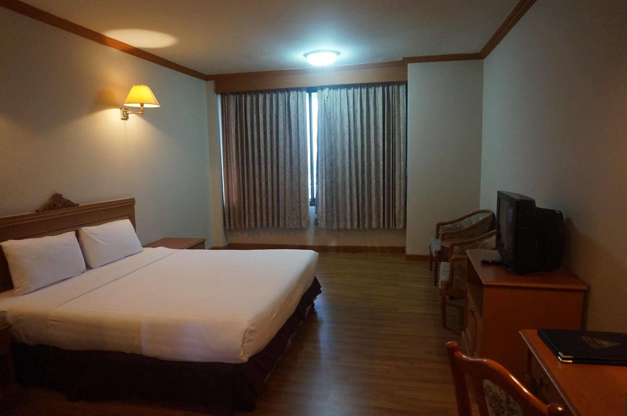 Rimpao Hotel Kalasin Εξωτερικό φωτογραφία