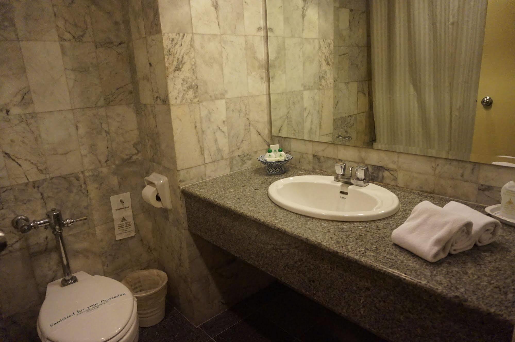 Rimpao Hotel Kalasin Εξωτερικό φωτογραφία