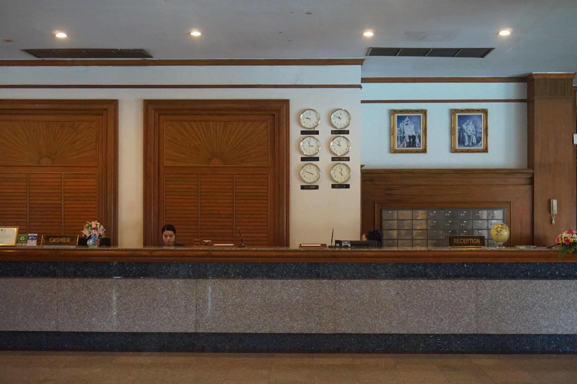 Rimpao Hotel Kalasin Εξωτερικό φωτογραφία
