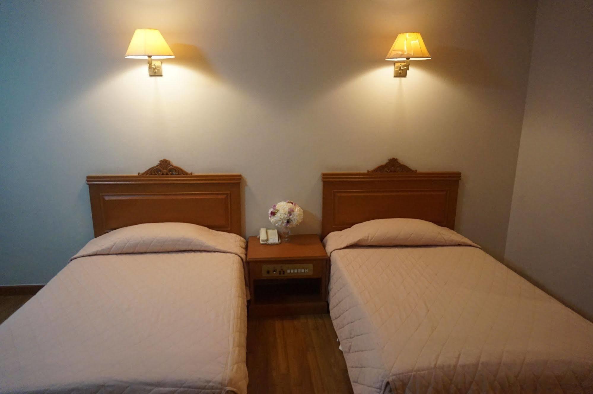 Rimpao Hotel Kalasin Εξωτερικό φωτογραφία