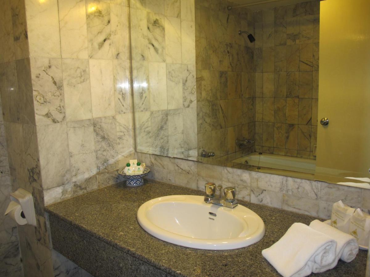 Rimpao Hotel Kalasin Δωμάτιο φωτογραφία